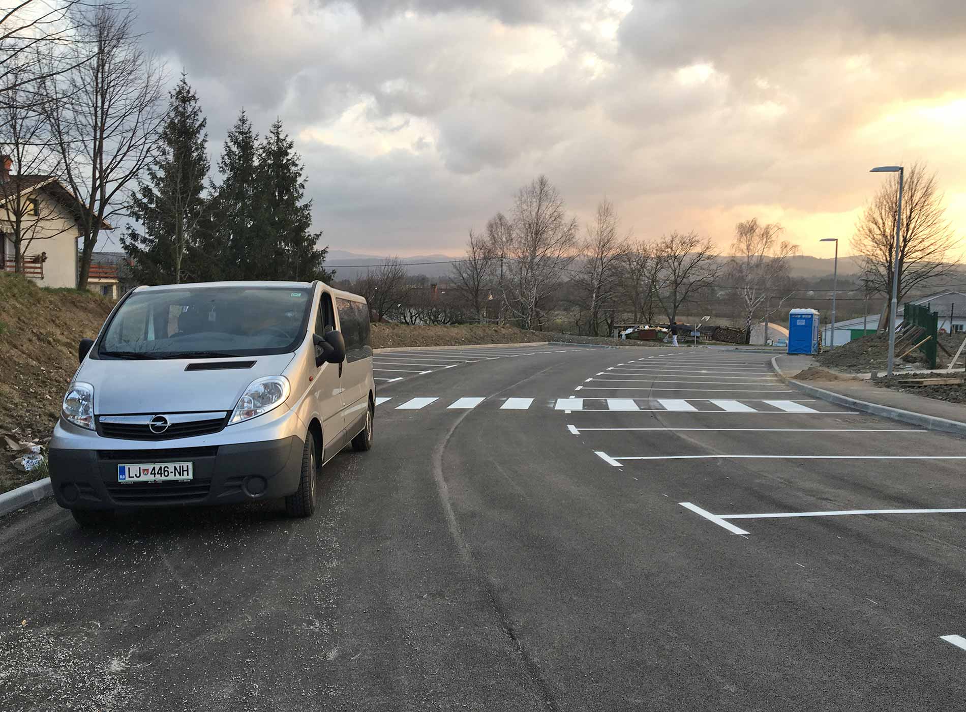 Talne označbe na cestnih površinah